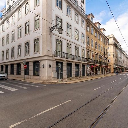 Modern 1Bdr In Downtown Lisbon By Lovelystay Екстериор снимка