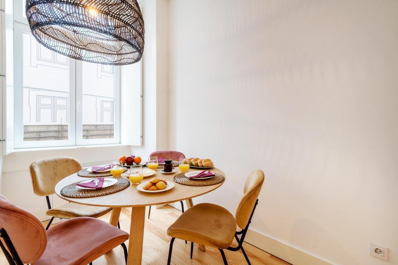 Modern 1Bdr In Downtown Lisbon By Lovelystay Екстериор снимка