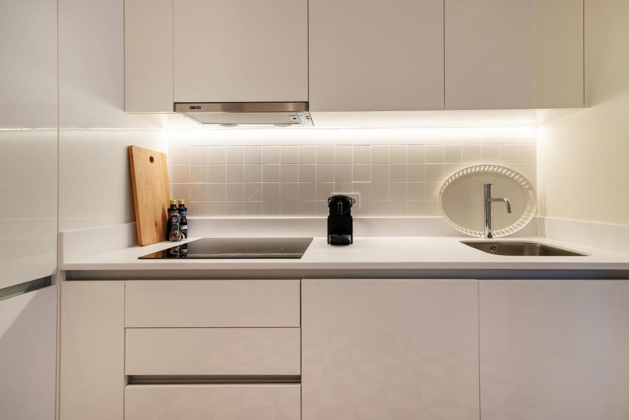 Modern 1Bdr In Downtown Lisbon By Lovelystay Екстериор снимка
